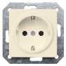 DELTA i-system electrical white SCHUKO socket outlet 10/16 A 250 V With screwless Connection terminals with increased touch protection cover plate 55 x 55 mm