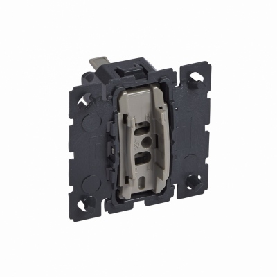 Celiane Tasterslēdzis mehānisms