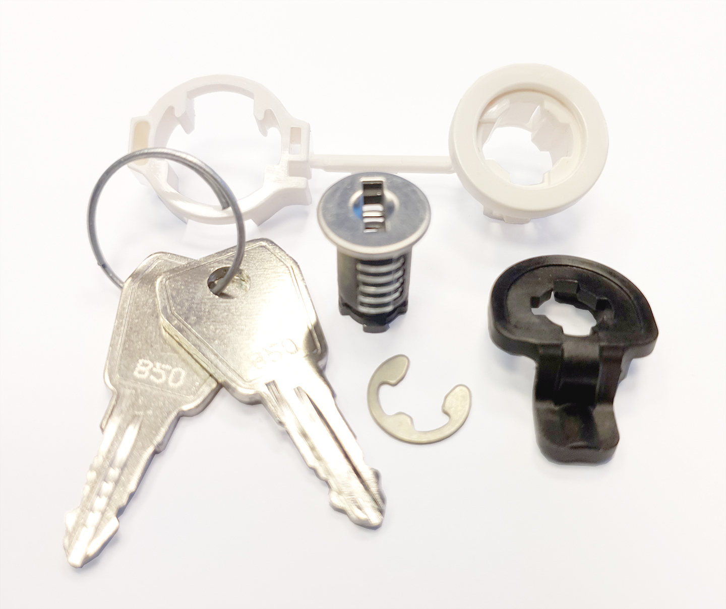 Key lock for all sizes of flush and surface mounting Practibox S enclosures
