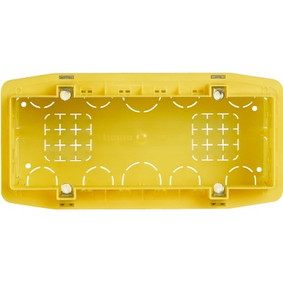 Итальянский стандарт Монтажная коробка - 7 модуля