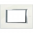 Bticino Axolute itāļu standarts RECTANGULAR white Limoges Rāmis - 3 moduļiod