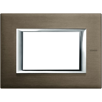 Bticino Axolute itāļu standarts RECTANGULAR brushed bronze Rāmis - 3 moduļiod