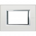 Bticino Axolute itāļu standarts RECTANGULAR silver mat Rāmis - 3 moduļiod