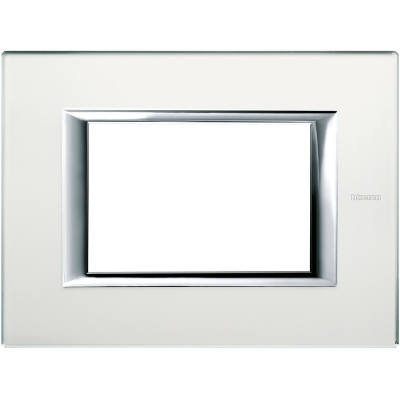 Bticino Axolute itāļu standarts RECTANGULAR glass mirror Rāmis - 3 moduļiod