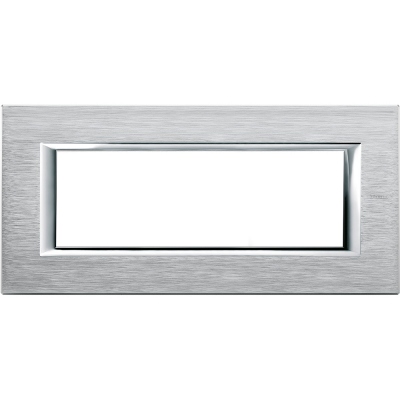 Bticino Axolute itāļu standarts RECTANGULAR brushed chrome Rāmis 6mod