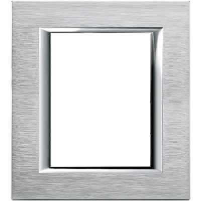 Bticino Axolute itāļu standarts RECTANGULAR brushed chrome Rāmis 3+- 3 moduļiod