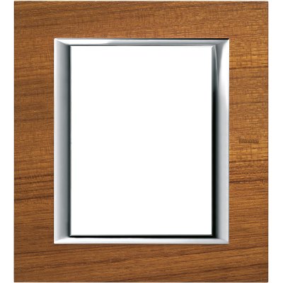 Bticino Axolute itāļu standarts RECTANGULAR teak Rāmis 3+- 3 moduļiod