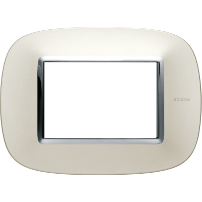 Bticino Axolute itāļu standarts ELLIPTIC silver mat Rāmis - 3 moduļiod