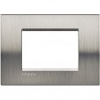 Bticino LivingLight Rāmis Itāļu standarts Brushed steel 3- vietīgs