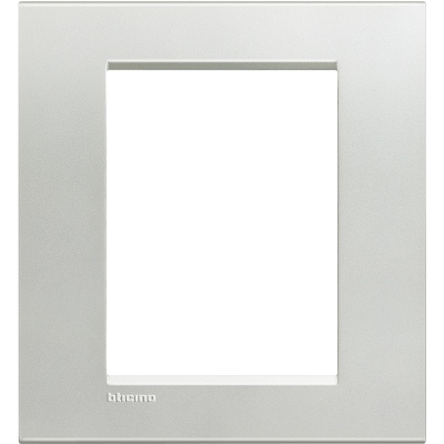 Bticino LivingLight Рамка Итальянский стандарт Silver 3 + 3- местная