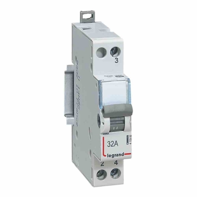 Changeover switch - 2-way - 250 V~ - 32 A - 1 module