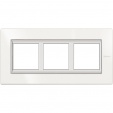 Bticino Axolute  RECTANGULAR balts Rāmis 3 vietigs - vertikāls