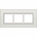 Bticino Axolute  RECTANGULAR silver mat Rāmis 3 vietigs - vertikāls