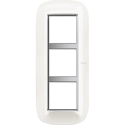 Bticino Axolute  ELLIPTIC balts Rāmis 3 vietigs - vertikāls