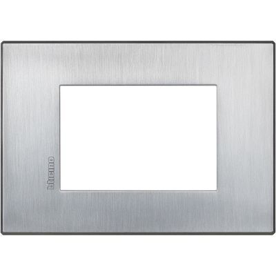 Axolute Рамка Итальянский стандарт AIR brushed titanium - 3 модуля