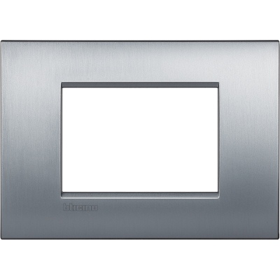 Bticino LivingLight Рамка Итальянский стандарт Air Brushed chrome 3- местная