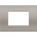 Bticino LivingLight Рамка Итальянский стандарт Air Sand 3- местная