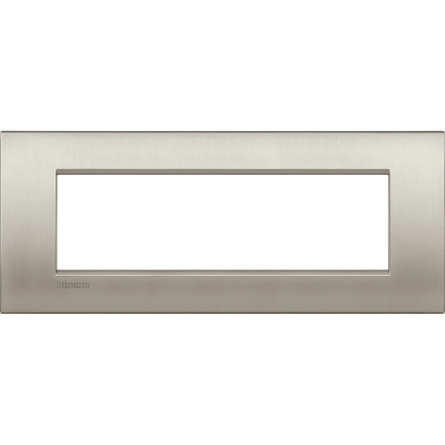 Bticino LivingLight Рамка Итальянский стандарт Air Brushed titanium 7- местная