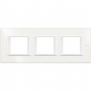 Axolute RECTANGULAR white Frame 3 vietigs