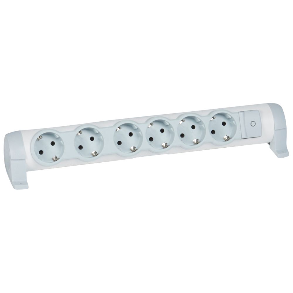 Multi-outlet extension for comfort - 6x2P+E orientable - w/o cord