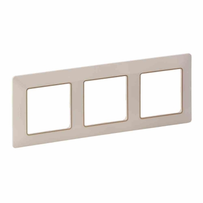 Plate Valena Life - 3 gang - ivory/gold