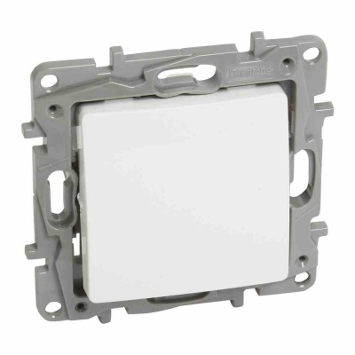 Push-button Niloe - NO-NC - 1-gang - 6 A - 250 V~ - automatic terminals - white