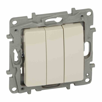 One-way switch Niloe - 3-gang - 10 AX - 250 V~ - screw terminals - ivory