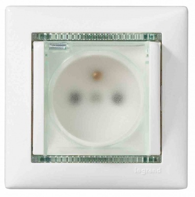 PRISE 2P+T SCHUKO IP 44 BLANC