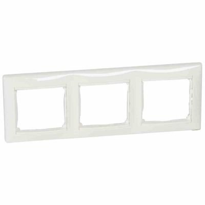 Valena rāmis 3 vietīgs, horizontāls, balts