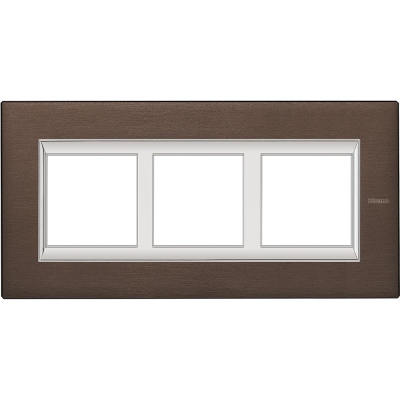 Bticino Axolute  RECTANGULAR brushed bronze Rāmis 3 vietigs - vertikāls