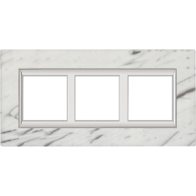 Bticino Axolute  RECTANGULAR Carrar marble Rāmis 3 vietigs - vertikāls