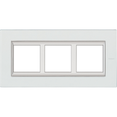 Bticino Axolute  RECTANGULAR kristall glass Rāmis 3 vietigs - vertikāls