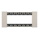 LivingNow рамка Sand 6 местная