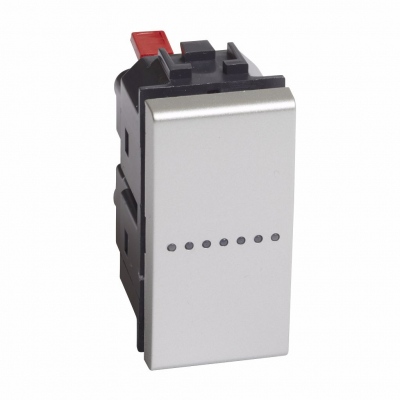 Bticino Living Light tech Axial Pārslēdzis