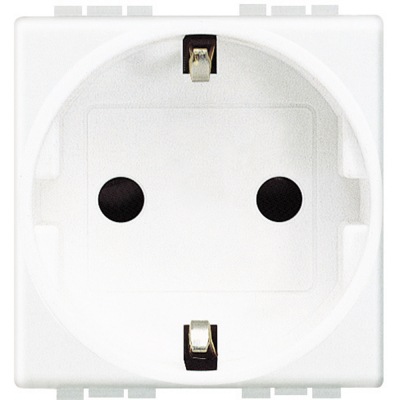 Bticino Living Light white Socket 2P+E and protected contacts