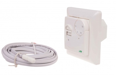 RT-824 +5..+30'' z/a termoregulators ar sens.